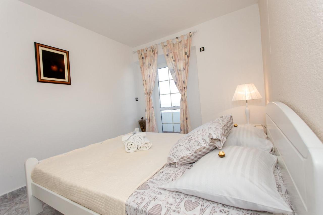 Apartments Desiree スティヴァン エクステリア 写真